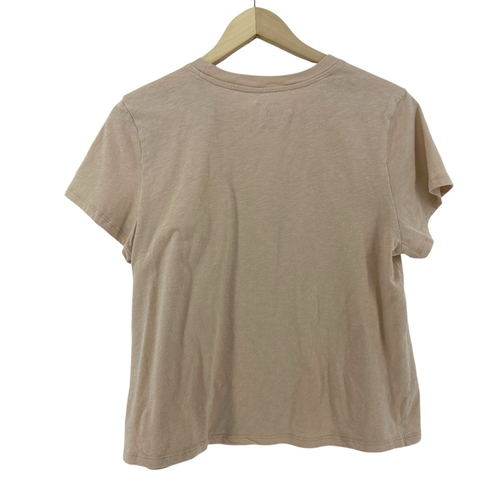 AE Classic Graphic T-Shirt - Picture 7 of 8